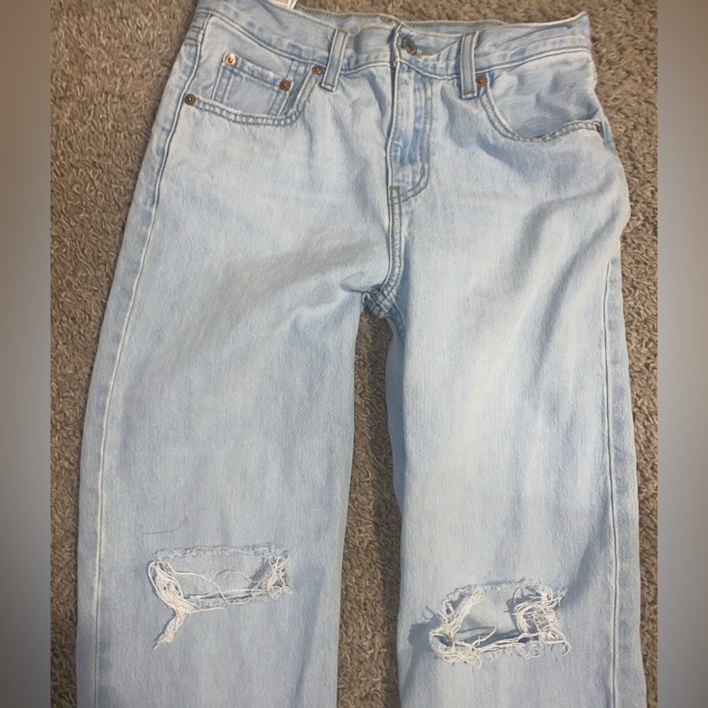Levi low pro straight leg size 26”